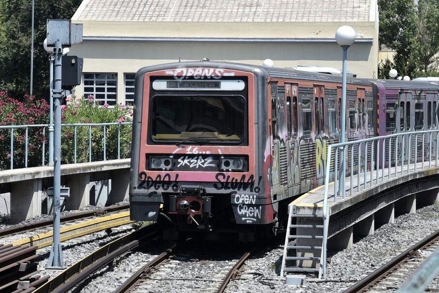 Νεκρός ο άνθρωπος που έπεσε στις γραμμές του ΗΣΑΠ στα Ανω Πατήσια