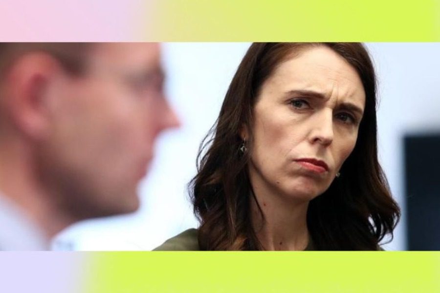 Πόση ανοχή πρέπει να δείξει μια πρωθυπουργός όταν της κάνουν ηλίθιες ερωτήσεις;