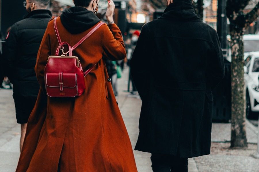 Βρήκαμε τα καλύτερα παλτό της αγοράς και πώς πρέπει να τα επιλέξεις