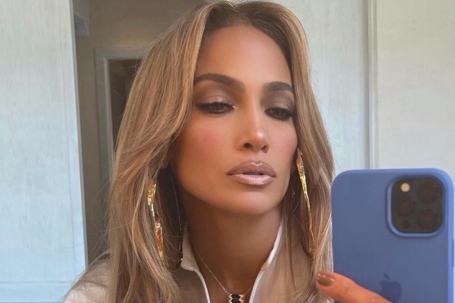 Πώς θα κάνεις overlined χείλη σαν επαγγελματίας makeup artist