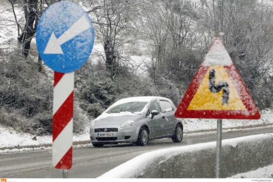 Καιρός: Ξεκινούν τα χιόνια 