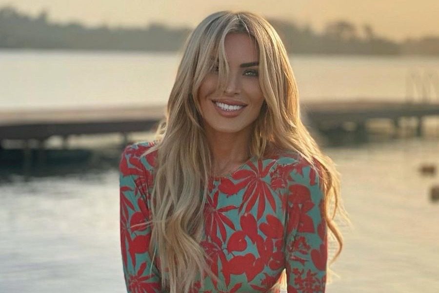 Η σκιά που φόρεσε η Κατερίνα Καινούργιου είναι Spring Goals