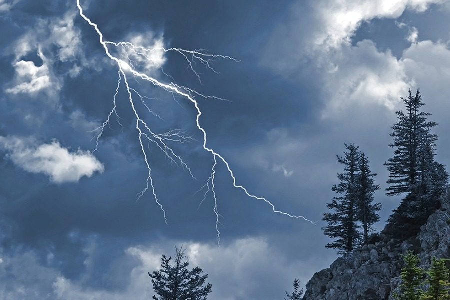 Δράμα: Κεραυνός χτύπησε αθλητές, ένας νεκρός