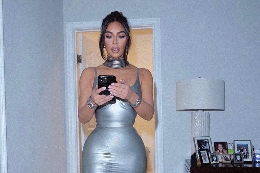 Milky Blonde: Κάν’ το σαν την Kim Kardashian