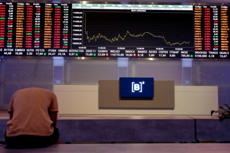 Συναγερμός για σιτηρά, ενέργεια και βρεφικό γάλα