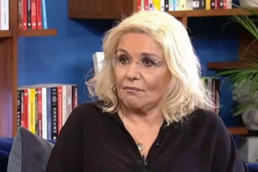 Βέρα Κρούσκα: Η Έλλη Λαμπέτη έλεγε στο γιατρό που βρίσκεται ο όγκος
