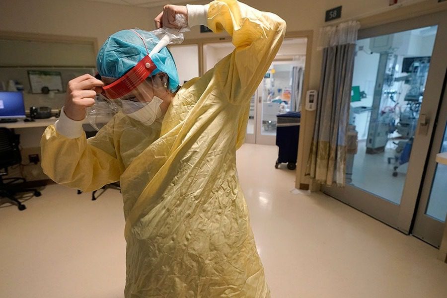 Κορωνοϊός: 24.308 νέα κρούσματα σήμερα, πάνω από 7.000 στην Αττική