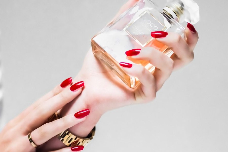 Οι TikTokers ορκίζονται ότι με αυτό το κόλπο θα σου ζητήσουν ραντεβού σίγουρα