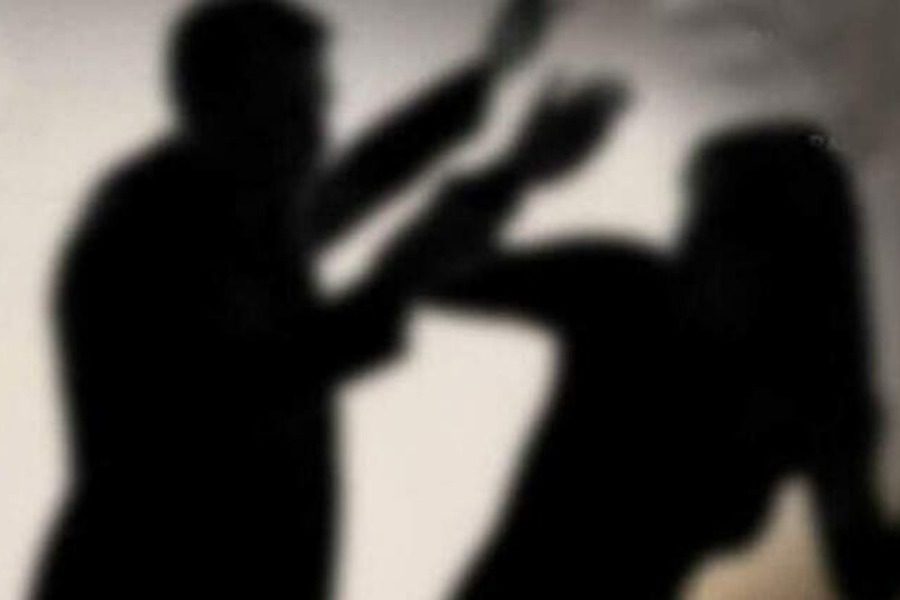 Ηράκλειο: «Πλακώθηκαν» για το χαρτζιλίκι πατέρας και κόρες