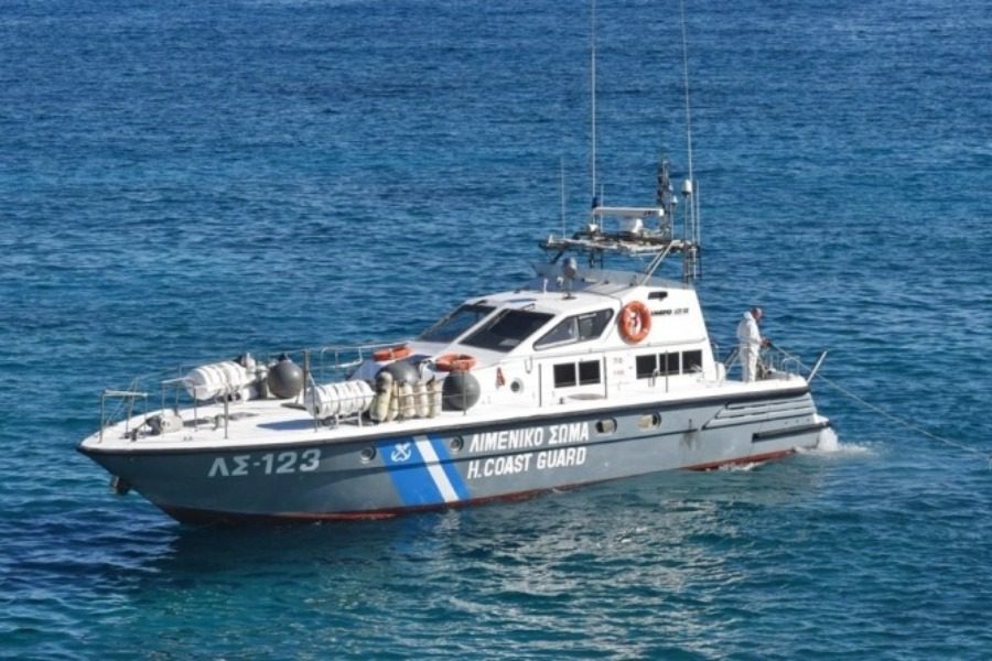 Κρατούμενος έπεσε στη θάλασσα από πλοίο στα Ψαρά