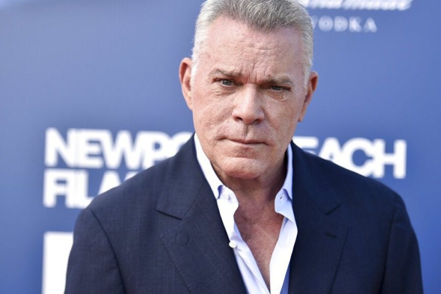 Σοκ στο Χόλιγουντ: Πέθανε στον ύπνο του σε ηλικία 67 ετών ο ηθοποιός Ρέι Λιότα