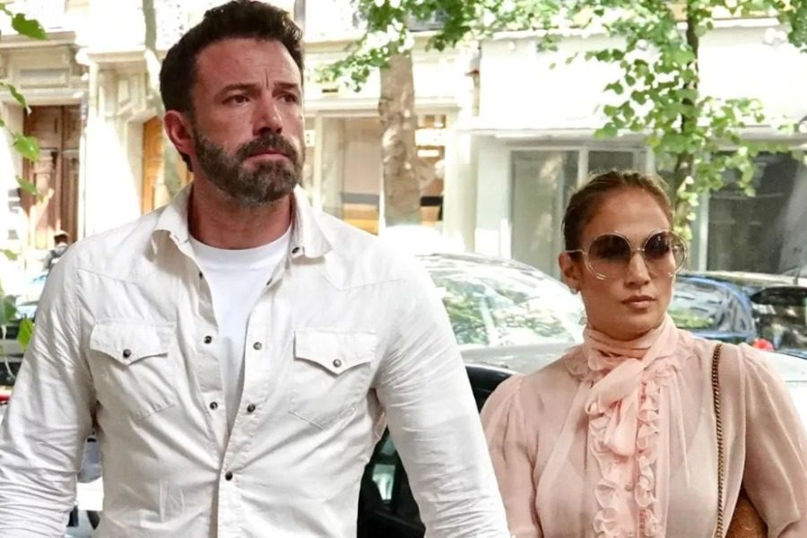 Τζένιφερ Λόπεζ: Έμεινε μόνη στον μήνα του μέλιτος