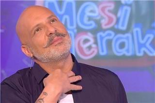 Νίκος Μουτσινάς: «Είμαι ένα βήμα πριν προσβάλλω το συμβόλαιό μου και ζητήσω να μην κάνουμε εκπομπή»