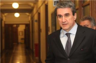 Υπόθεση Novartis: Απαλλάχτηκε ομόφωνα από κάθε κατηγορία ο Ανδρέας Λοβέρδος