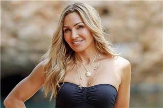 Σπάνιο στιγμιότυπο: Δείτε την Ελένη Πετρουλάκη και τις κούκλες τέσσερις κόρες της