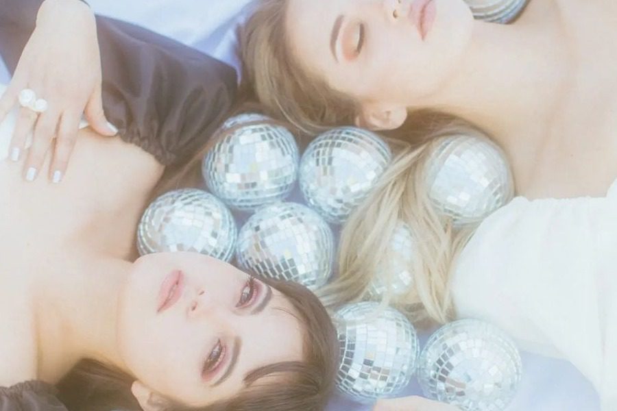 Με αυτήν την τάση μακιγιάζ θα κυκλοφορείς στις διακοπές