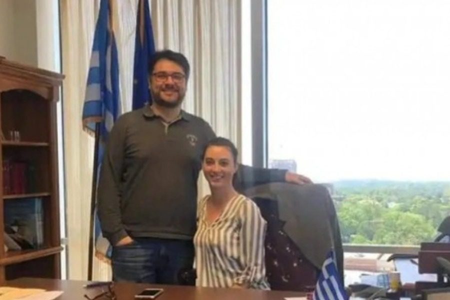 Ο Έλληνας πρόξενος στη Μαριούπολη πέρασε τα σύνορα της Μολδαβίας 