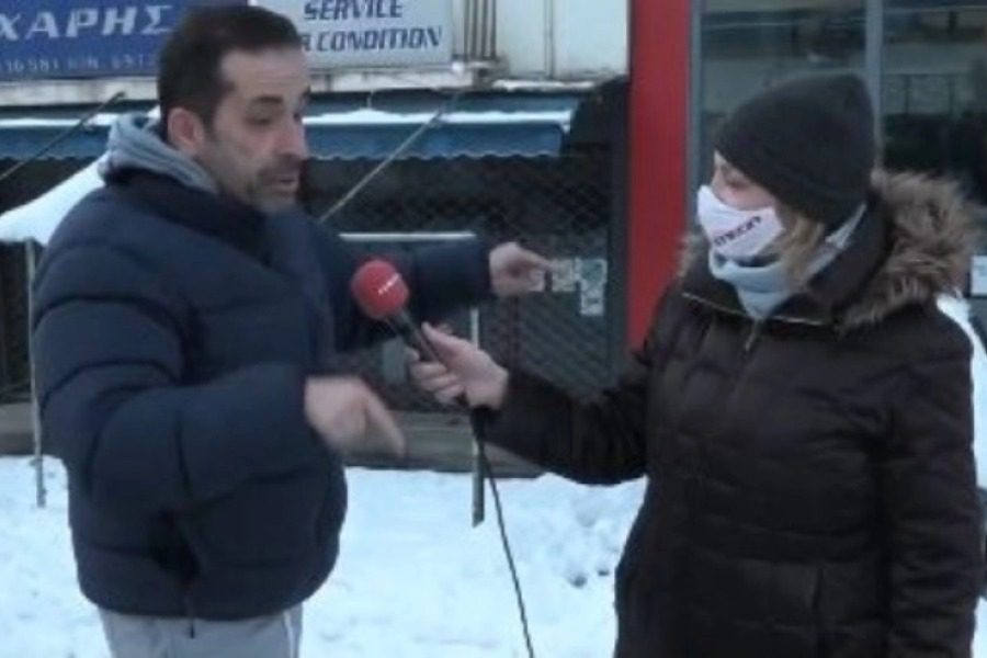 Ο Δήμαρχος Γαλατσίου «εισέβαλλε» έξαλλος στη ζωντανή μετάδοση