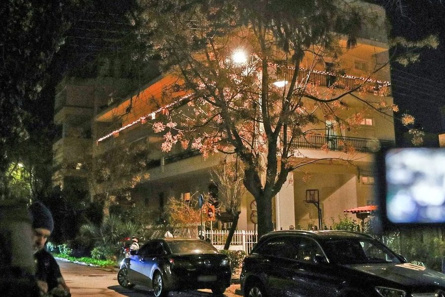 Ο πατέρας της 23χρονης αποκαλύπτει όλο το παρασκήνιο πριν την άγρια δολοφονία από την 17χρονη