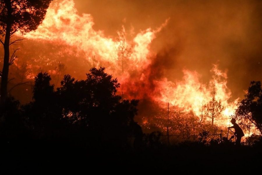 Στοιχεία σοκ: Από τους 23 στους 38 βαθμούς Κελσίου η θερμοκρασία στην Παλλήνη μέσα σε μισή ώρα