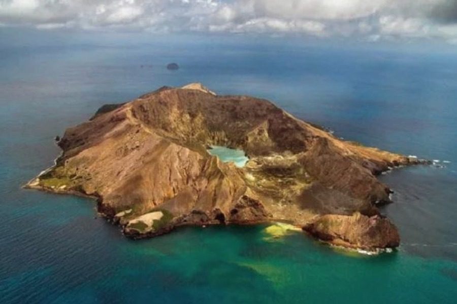 Νέες πιθανές χρονολογίες για τη «μινωική» έκρηξη του ηφαιστείου της Σαντορίνης