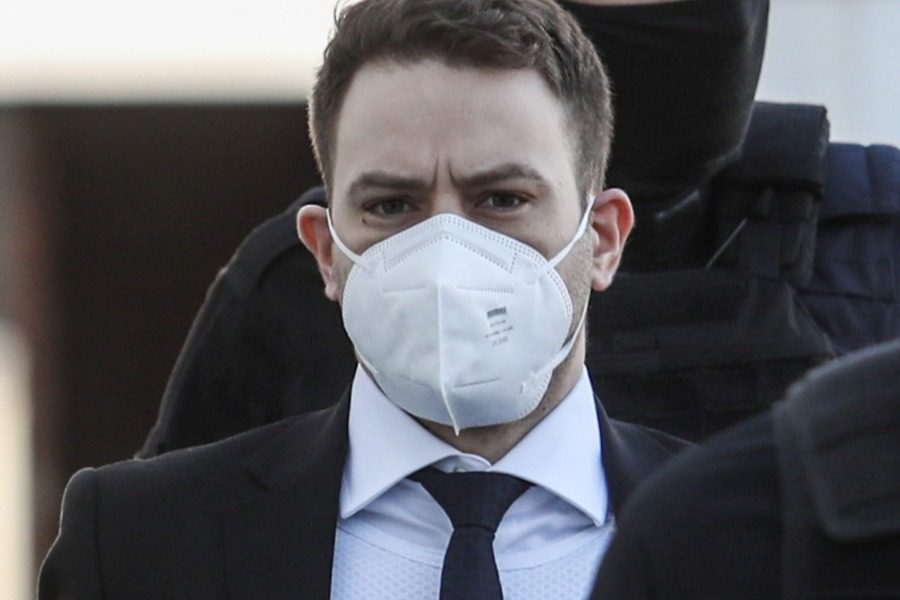 Κυνικός ο Μπάμπης Αναγνωστόπουλος