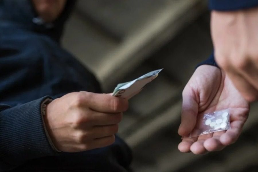 Ρέντης: Εξάρθρωση σπείρας που διακινούσε ναρκωτικά και έκλεβε μηχανάκια