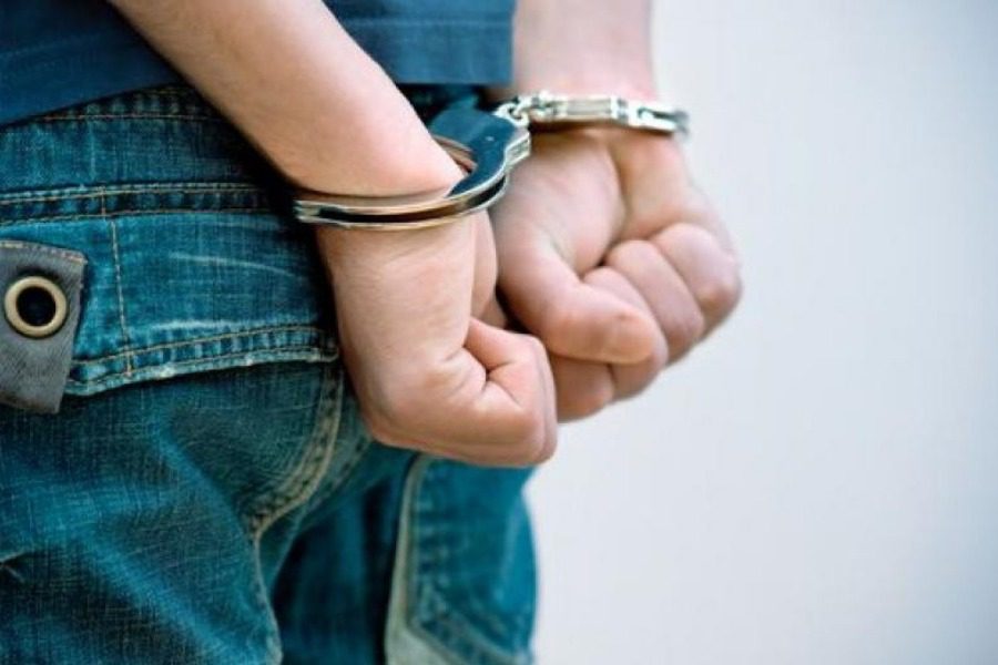 Ο εφιάλτης των ναρκωτικών έκανε τη μάνα να καταδώσει το παιδί της