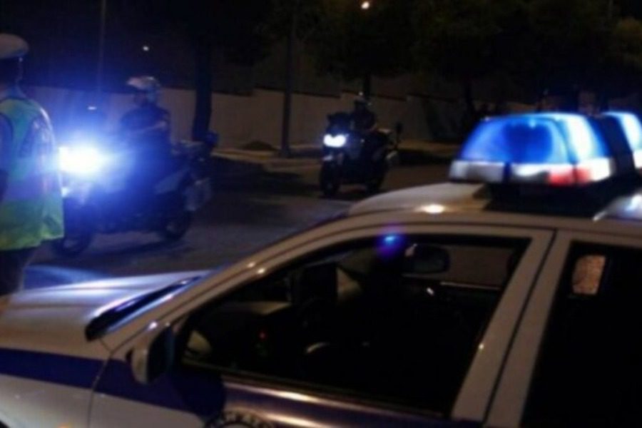 Θεσσαλονίκη: «Σπάσαμε την πόρτα και είδαμε έναν άνδρα να μαχαιρώνει την γυναίκα του»