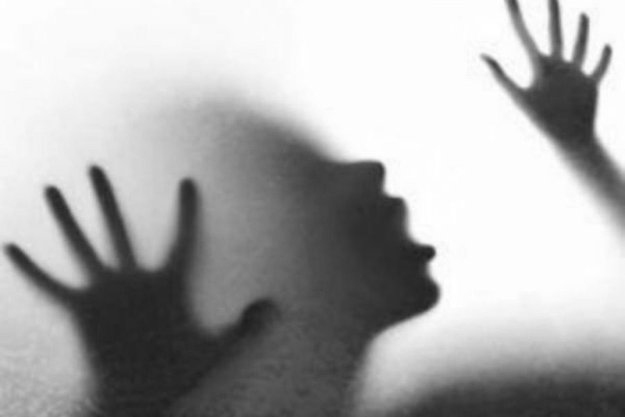 Σοκ: Πέντε νέες μηνύσεις για σeξουαλική κακοποίηση σε βάρος του πρώην ντράμερ των Πυξ Λαξ