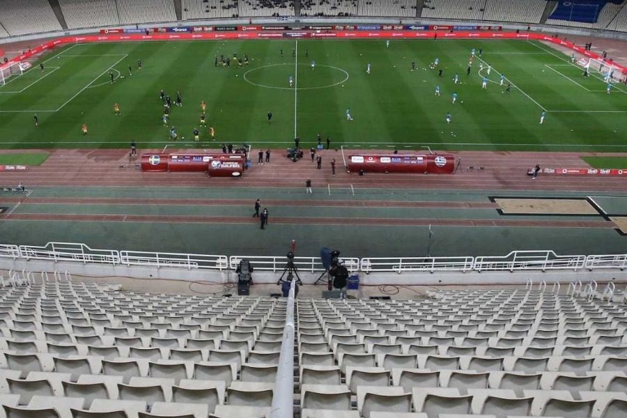 Χαλάρωση μέτρων: «Στοπ» από τους ειδικούς