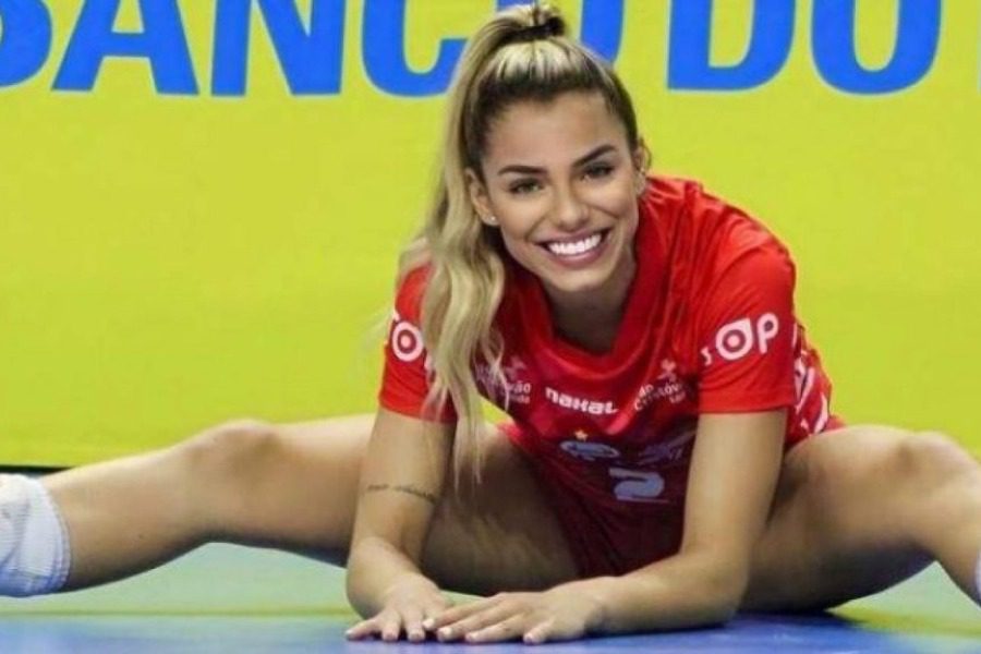 Διάσημοι που έκαναν λογαριασμό στο OnlyFans το 2022 και βγάζουν εκατομμύρια