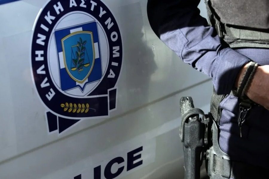 Θεσσαλονίκη: Σύλληψη πασίγνωστου τράπερ για κατοχή ναρκωτικών