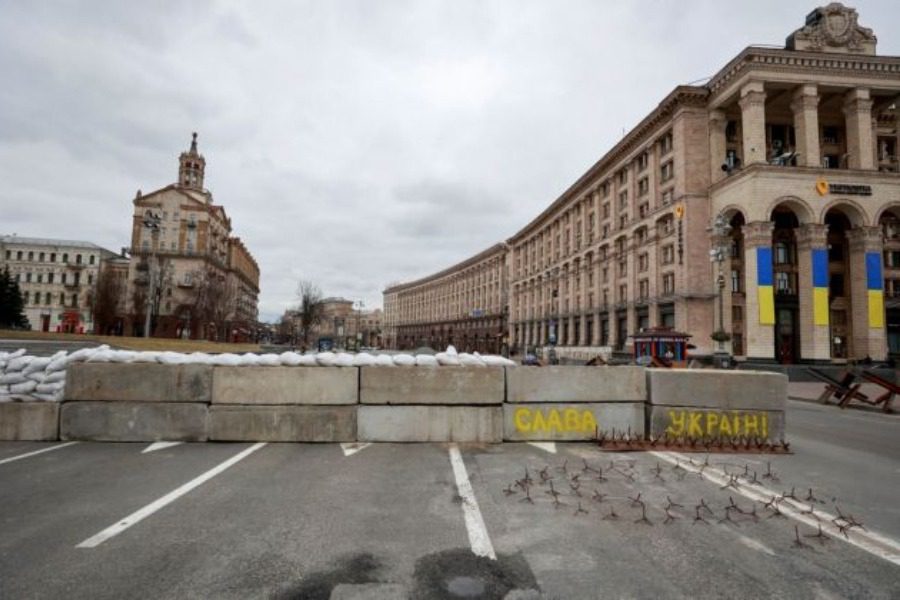 «Η ρωσική «παρέλαση» εξελίσσεται σε αιματηρή καταιγίδα»