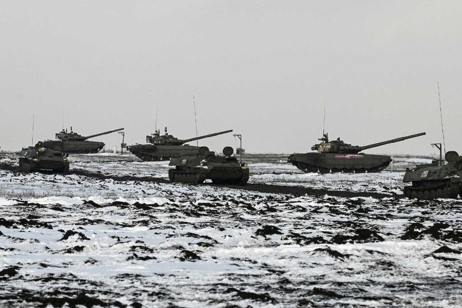 Που υπερέχει αριθμητικά ο ρωσικός στρατός και ποιο είναι το πλεονέκτημα της Ουκρανίας