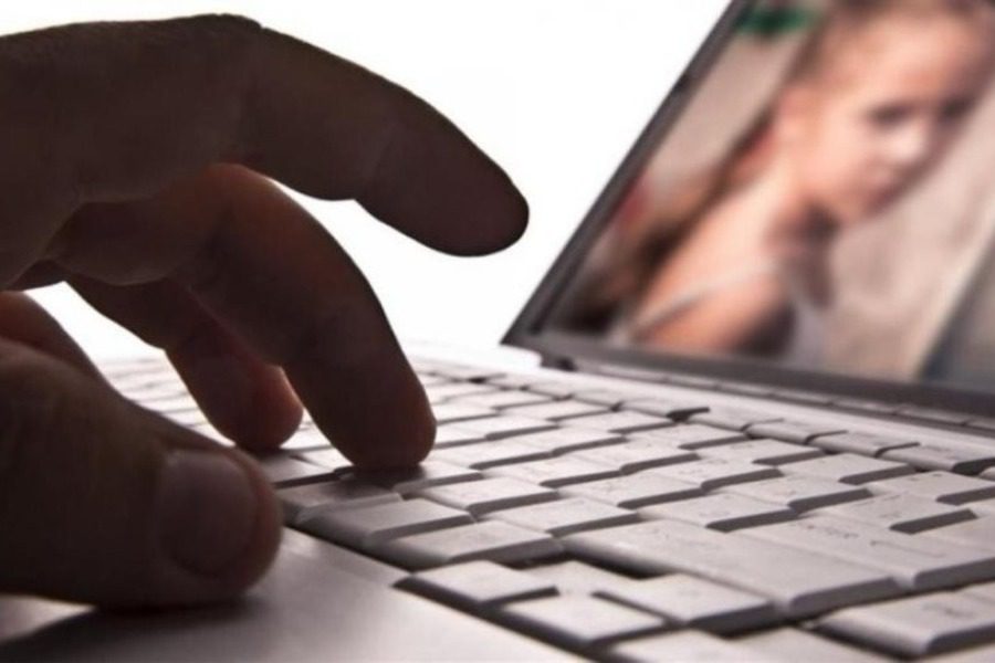 Θεσσαλονίκη: Παιδόφιλος παρίστανε τον αστυνομικό