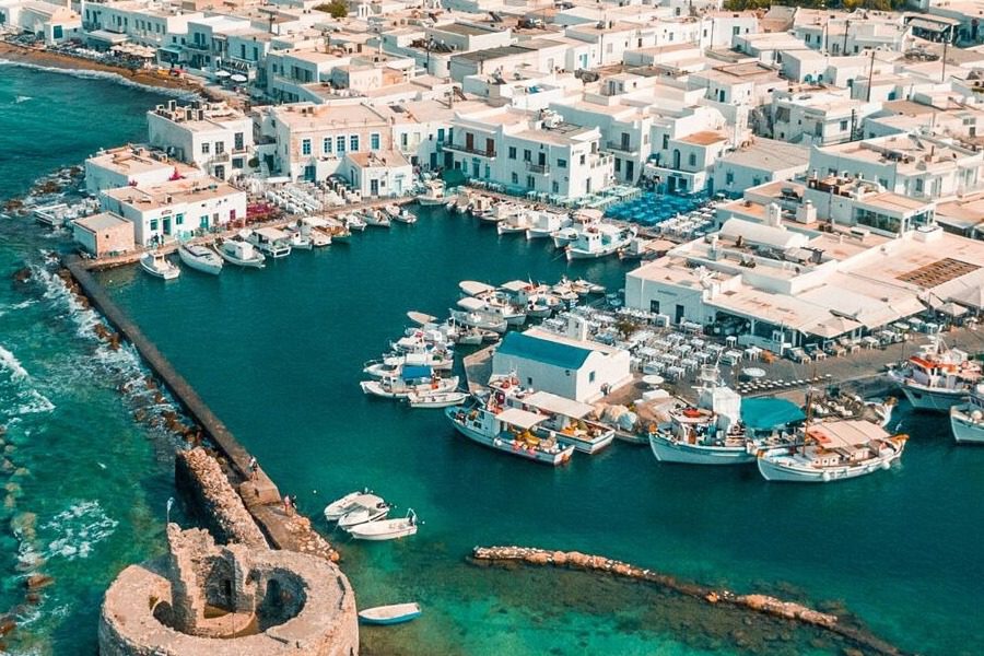 Πρωτομαγιά: Ποιες περιοχές «βυθίζονται» και ποιο το κόστος διαμονής