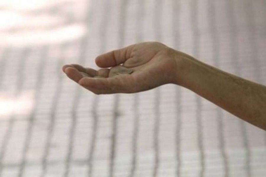 Πάτρα: Ανήλικοι επαίτες κατηγορούν ως παιδεραστές όσους δεν τους δίνουν χρήματα