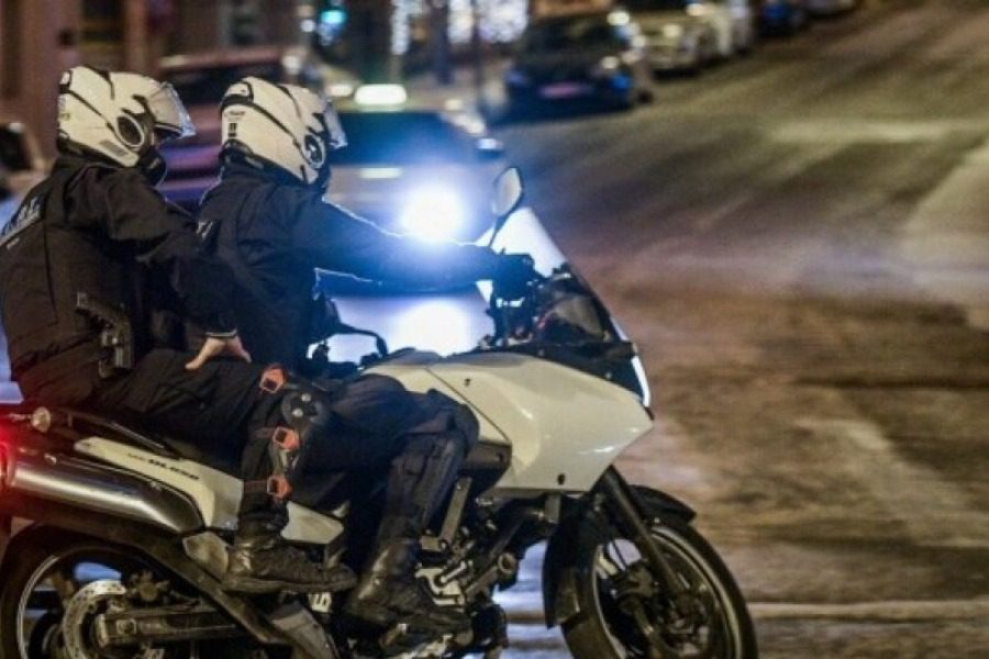 Τρόμος για 30χρονη στην Καλλιθέα: Διαρρήκτες την έδεσαν με ζώνη