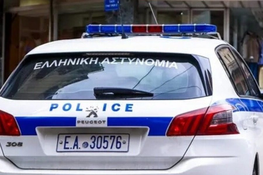 Θρίλερ στην Αθήνα ‑ Αδέσποτες σφαίρες σε σχολείο και πρεσβεία