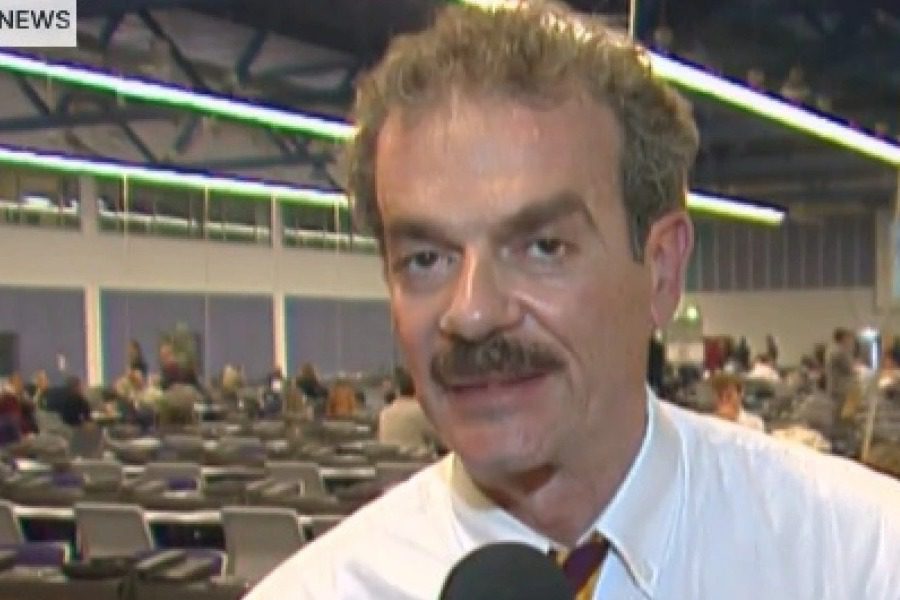 Πέθανε ο δημοσιογράφος Δημήτρης Πετυχάκης