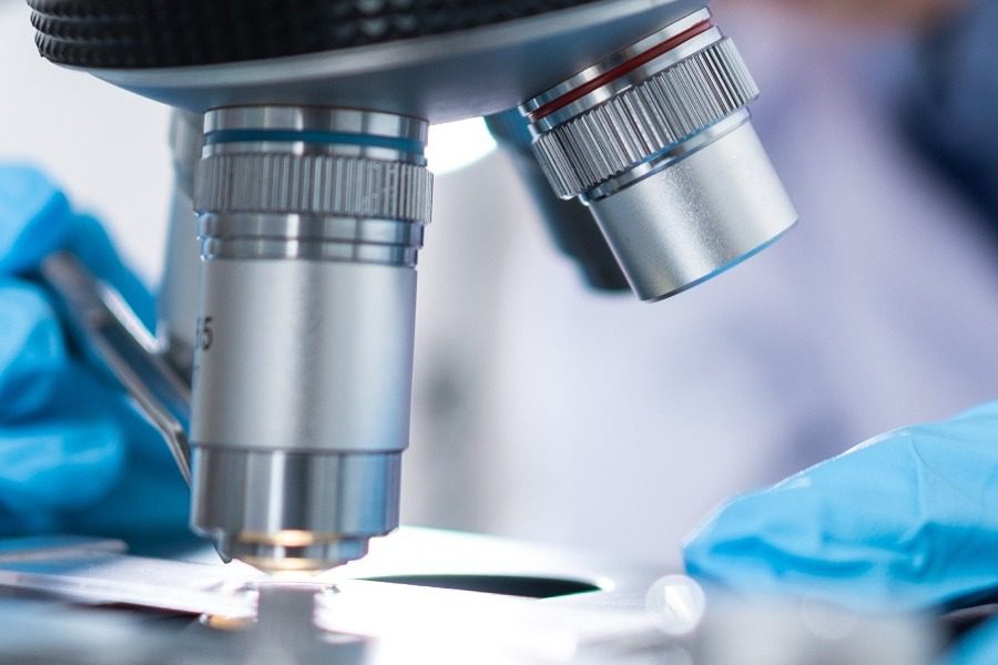 Κορωνοϊός: Αυξάνεται η πίεση με 10.474 νέα κρούσματα