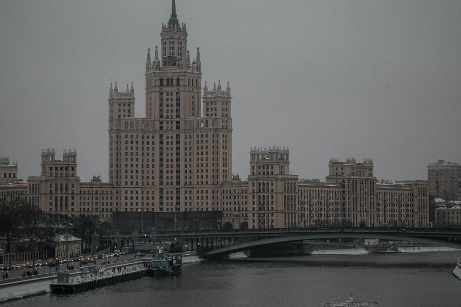 Στο χείλος της χρεοκοπίας η Ρωσία