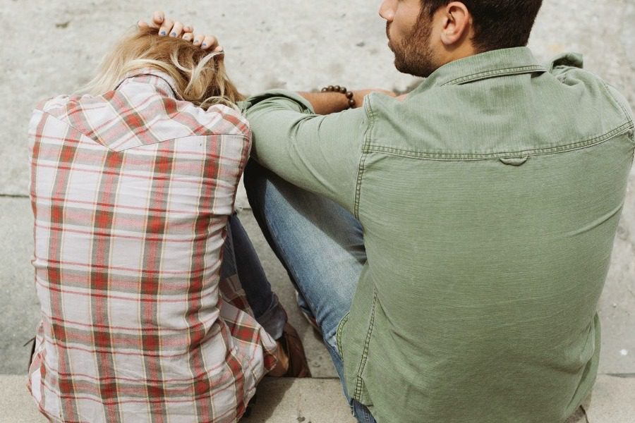 Πώς να ξαναβρείς τον εαυτό σου μετά από μια κακοποιητική σχέση  