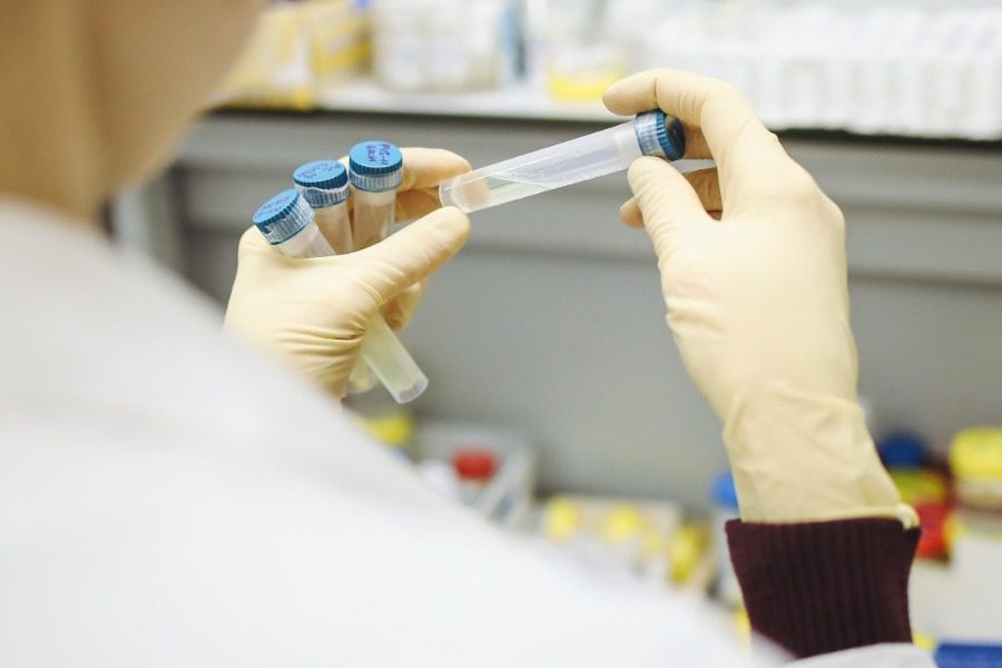 7.014 νέα κρούσματα