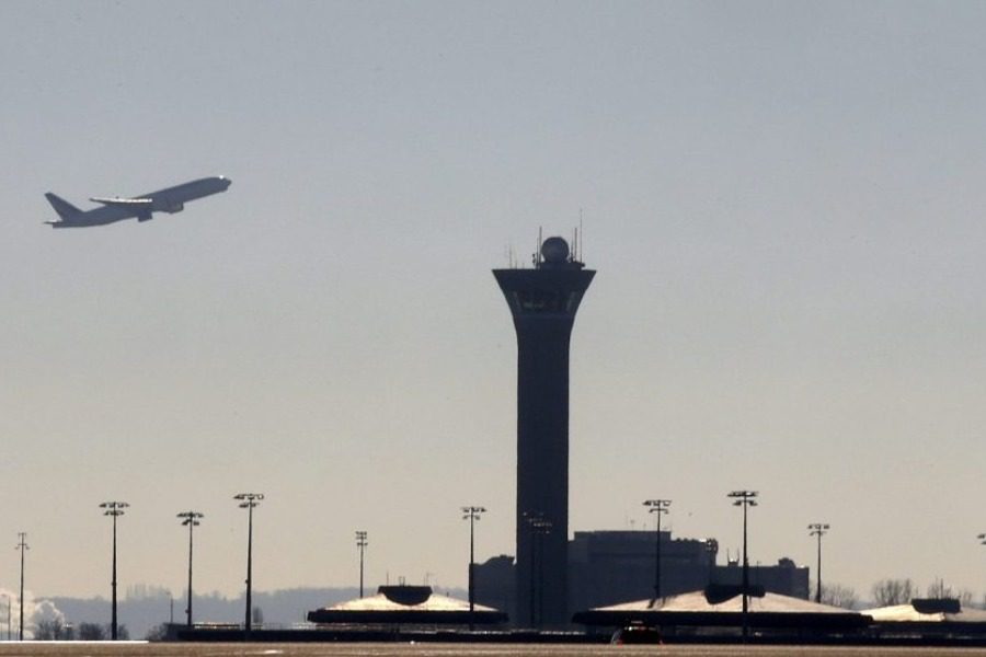 Πιλότος  λιποθύμησε εν ώρα πτήσης και το αεροπλάνο προσγειώθηκε στη Θεσσαλονίκη