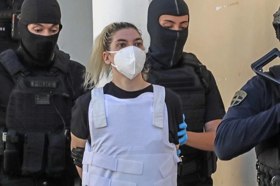 Ρούλα Πισπιρίγκου: Το απόκοσμο, καρφωμένο στο κενό βλέμμα της, όταν έφυγε από την Ευελπίδων