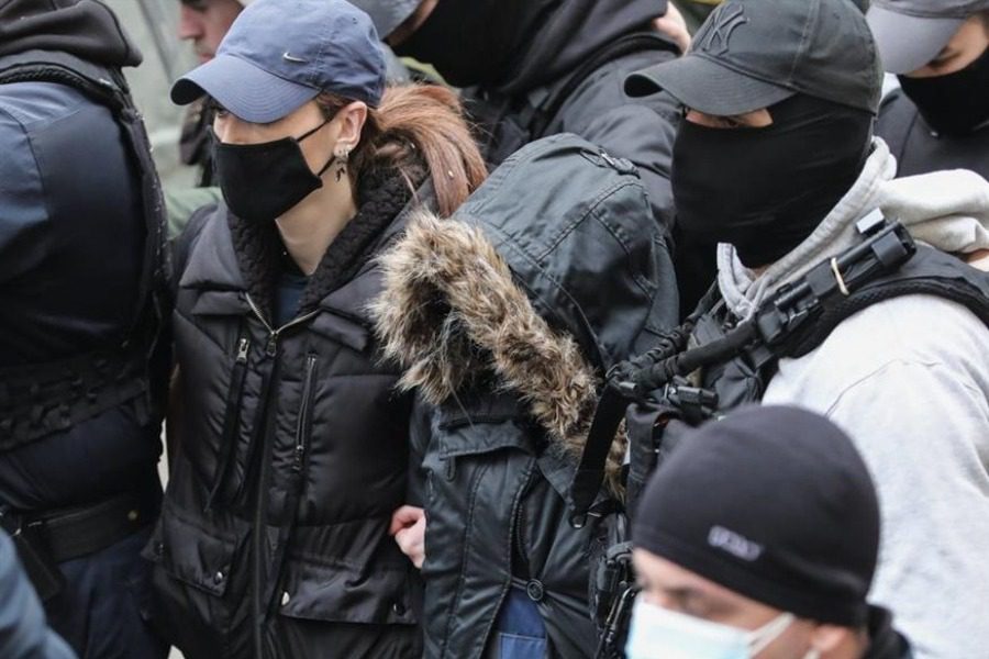 Οι οργισμένες αναρτήσεις της Πισπιρίγκου για υποθέσεις δολοφονιών παιδιών