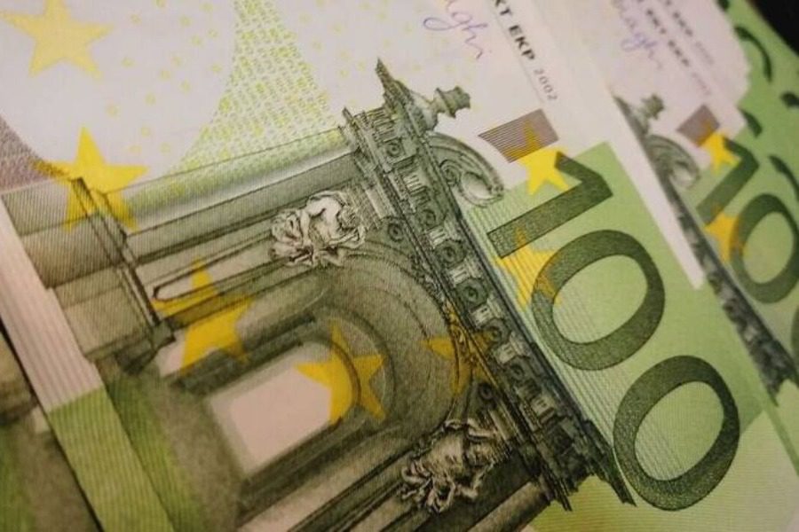Οι πληρωμές της Μ. Εβδομάδας: Δώρο Πάσχα, έκτακτο επίδομα, μισθοί και συντάξεις