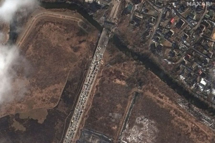 Κίεβο ώρα μηδέν: Το κομβόι έξω από το Κίεβο πήρε θέσεις μάχης